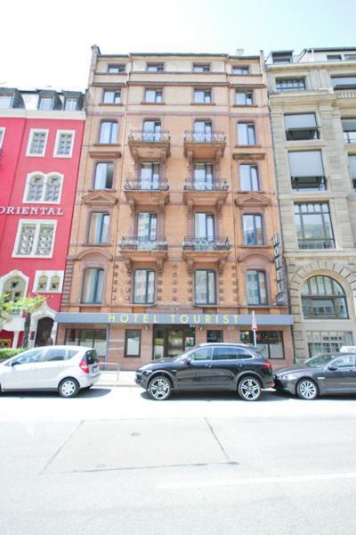 Hotel Tourist Fráncfort del Meno Habitación foto
